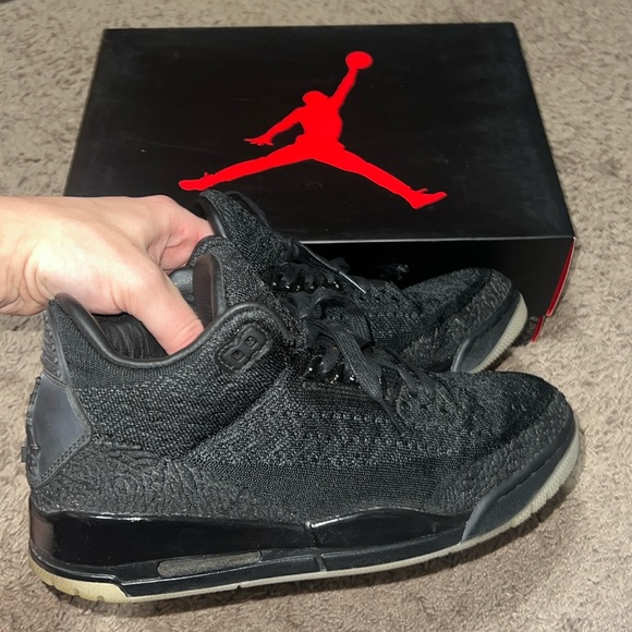 Air Jordan 3 Retro Flyknit ‘Black’ - Picture 3 of 5